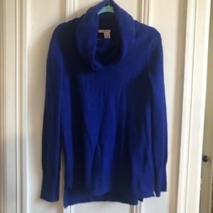 DKNY cozy sweater, like new!